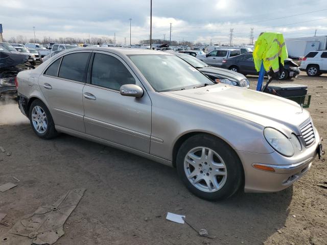 WDBUF65J45A699590 - 2005 MERCEDES-BENZ E 320 TAN photo 4