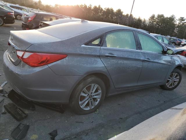 5NPEB4AC4DH699576 - 2013 HYUNDAI SONATA GLS SILVER photo 3