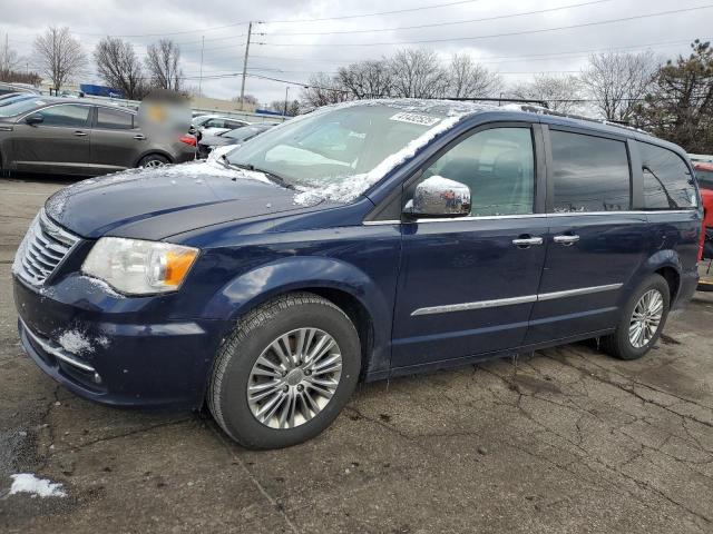 2C4RC1CG4DR585335 - 2013 CHRYSLER TOWN & COU TOURING L BLUE photo 1
