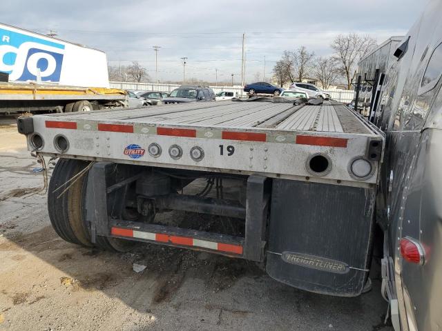 1UYFS2484K5523903 - 2019 UTILITY TRAILER SILVER photo 4