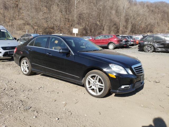 WDDHF9AB9BA508864 - 2011 MERCEDES-BENZ E 550 4MATIC BLACK photo 4