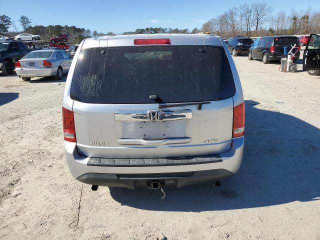 5FNYF4H28EB009942 - 2014 HONDA PILOT LX SILVER photo 6