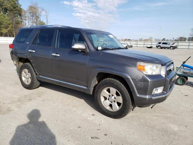 JTEBU5JR5B5035903 - 2011 TOYOTA 4RUNNER SR5 SILVER photo 4