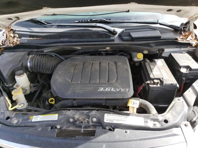 2A4RR5DG3BR645388 - 2011 CHRYSLER TOWN & COU TOURING 白色 照片 11