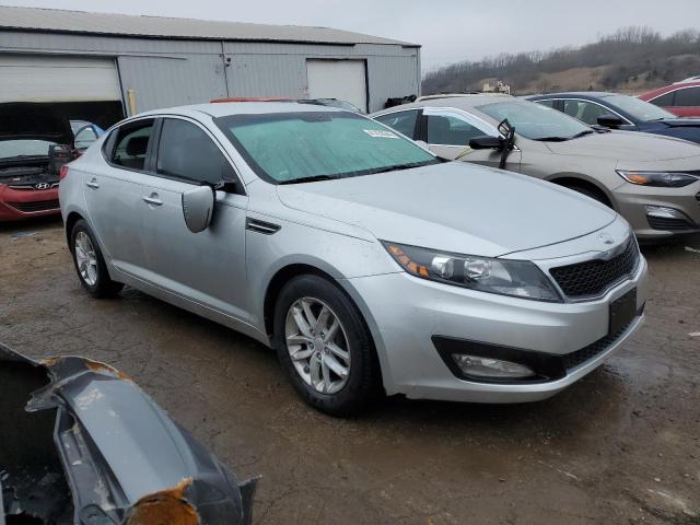 5XXGM4A71CG035610 - 2012 KIA OPTIMA LX SILVER photo 4