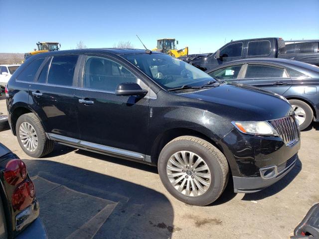 2LMDJ6JK3DBL30303 - 2013 LINCOLN MKX BLACK photo 4