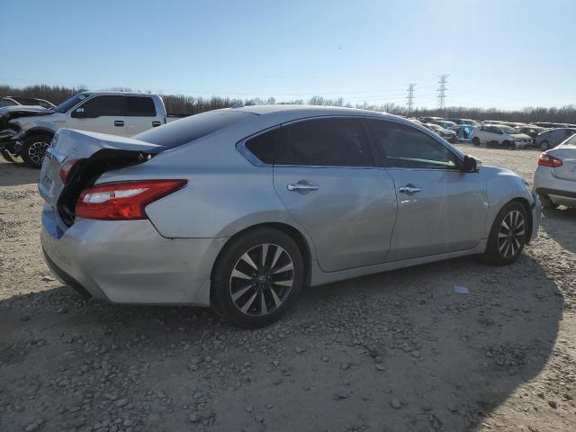 1N4AL3AP5HC185588 - 2017 NISSAN ALTIMA 2.5 SILVER photo 3