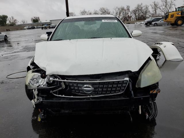 1N4BL11D76N432769 - 2006 NISSAN ALTIMA SE WHITE photo 5