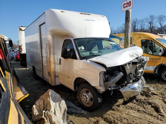 1HA3GTF74MN005270 - 2021 CHEVROLET EXPRESS G3 WHITE photo 4