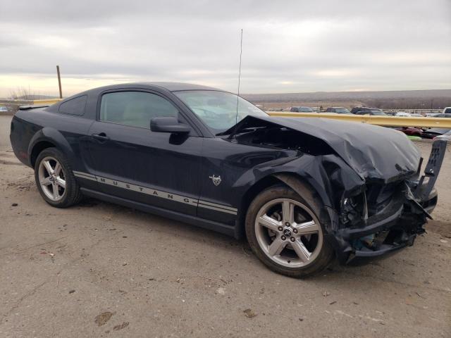 1ZVHT80N995127671 - 2009 FORD MUSTANG BLACK photo 4