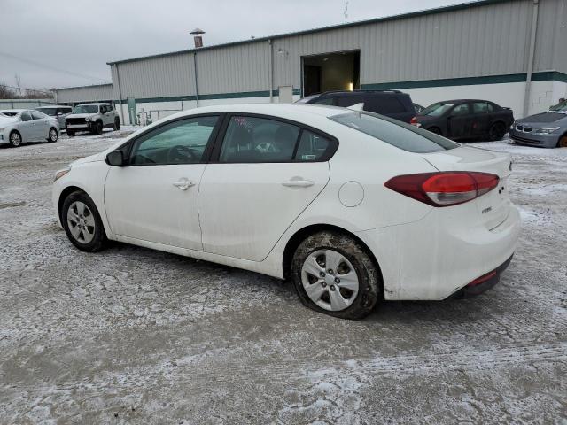 3KPFK4A70HE152497 - 2017 KIA FORTE LX WHITE photo 2