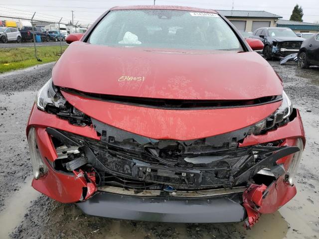 JTDKARFP8H3004032 - 2017 TOYOTA PRIUS PRIM RED photo 5