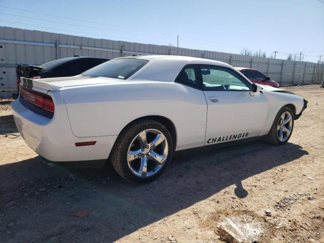 2C3CDYAG0DH649332 - 2013 DODGE CHALLENGER SXT WHITE photo 3