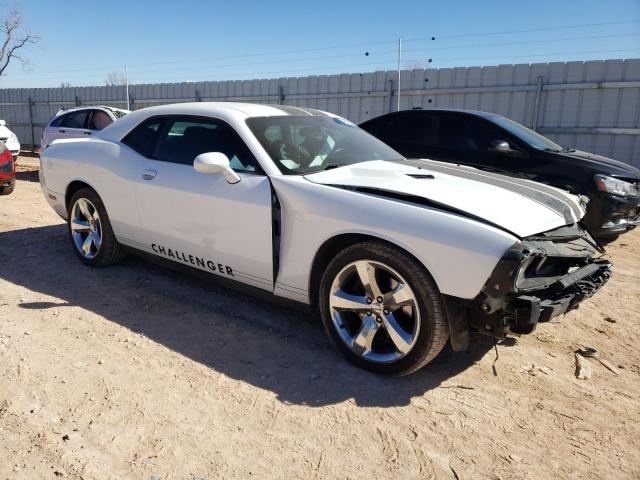 2C3CDYAG0DH649332 - 2013 DODGE CHALLENGER SXT WHITE photo 4