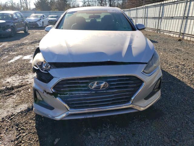 5NPE24AF5JH716441 - 2018 HYUNDAI SONATA SE SILVER photo 5