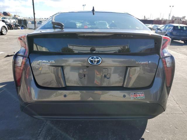 JTDKBRFU2J3586248 - 2018 TOYOTA PRIUS GRAY photo 6