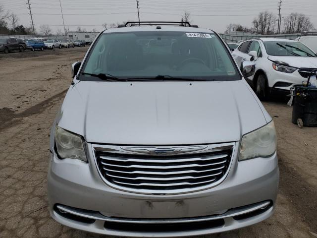 2A4RR6DG9BR712873 - 2011 CHRYSLER TOWN & COU LIMITED SILVER photo 5