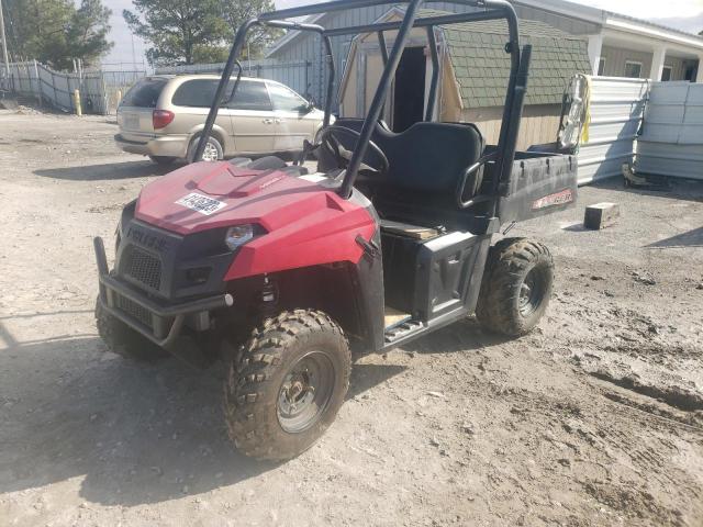 4XARH45A7AD833644 - 2010 POLARIS RANGER 400 RED photo 2