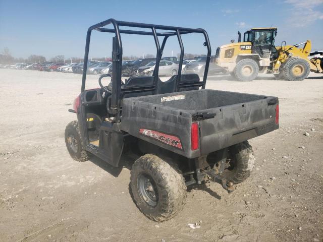 4XARH45A7AD833644 - 2010 POLARIS RANGER 400 RED photo 3