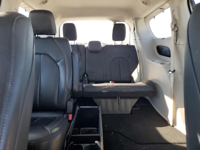 2C4RC1EGXHR637859 - 2017 CHRYSLER PACIFICA TOURING L PLUS SILVER photo 10