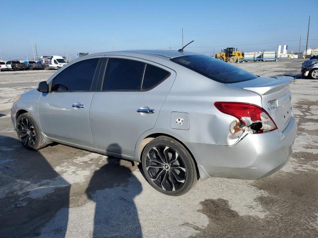 3N1CN7AP9DL889699 - 2013 NISSAN VERSA S SILVER photo 2