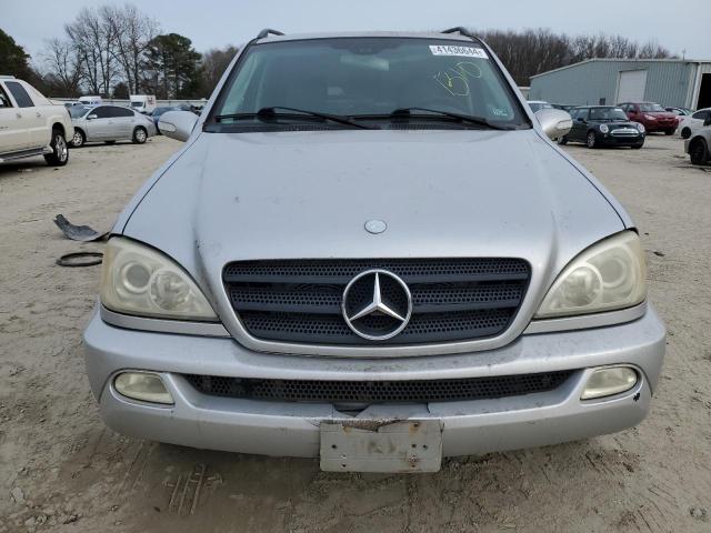 4JGAB54E32A360034 - 2002 MERCEDES-BENZ ML 320 SILVER photo 5