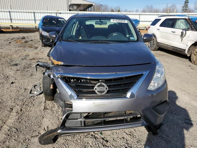 3N1CN7AP2GL914382 - 2016 NISSAN VERSA S GRAY photo 5