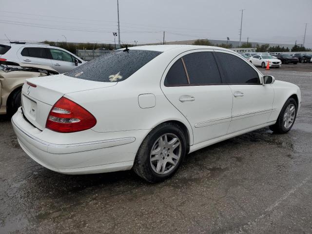 WDBUF56J76A809333 - 2006 MERCEDES-BENZ E 350 WHITE photo 3