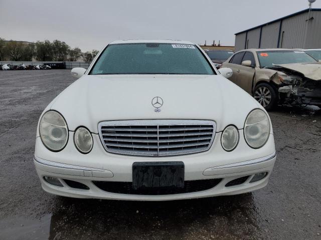 WDBUF56J76A809333 - 2006 MERCEDES-BENZ E 350 WHITE photo 5