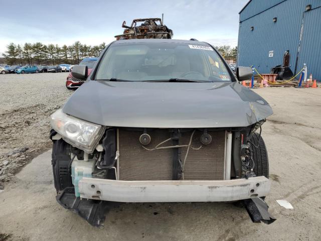 5TDBK3EH1DS217787 - 2013 TOYOTA HIGHLANDER BASE Жасыл фото 5
