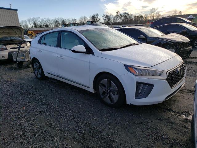 KMHC85LC3MU248780 - 2021 HYUNDAI IONIQ SEL WHITE photo 4