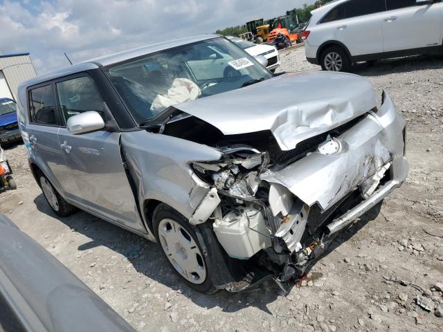 JTLZE4FE4B1126611 - 2011 TOYOTA SCION XB SILVER photo 4