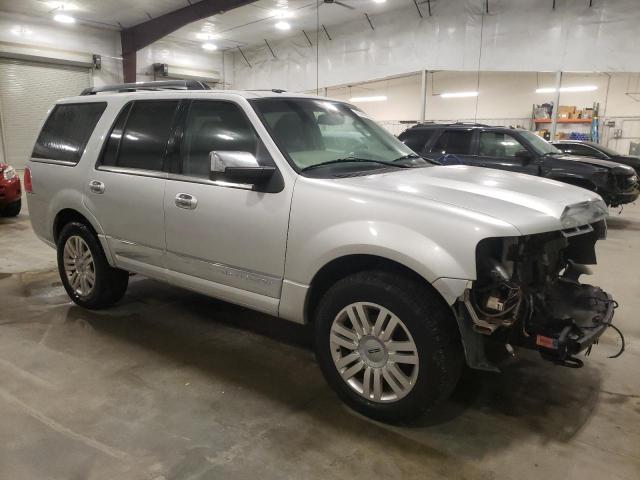 5LMJJ2J52BEJ00932 - 2011 LINCOLN NAVIGATOR ვერცხლისფერი ფოტო 4