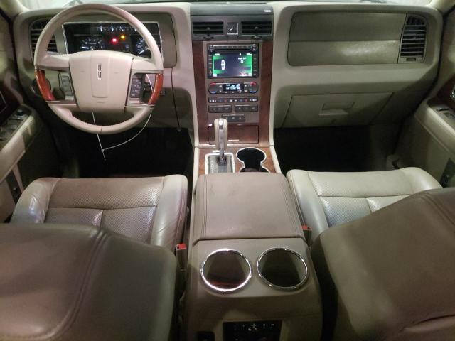 5LMJJ2J52BEJ00932 - 2011 LINCOLN NAVIGATOR ვერცხლისფერი ფოტო 8