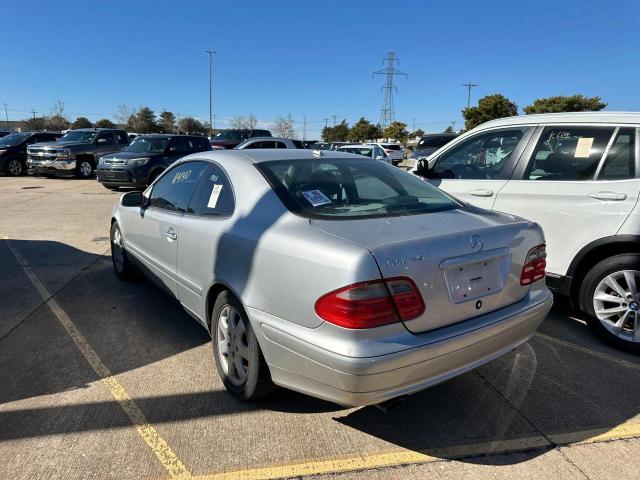 WDBLJ65G4YF114626 - 2000 MERCEDES-BENZ CLK 320 SILVER photo 3