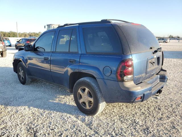 1GNDT13S962270862 - 2006 CHEVROLET TRAILBLAZE LS BLUE photo 2