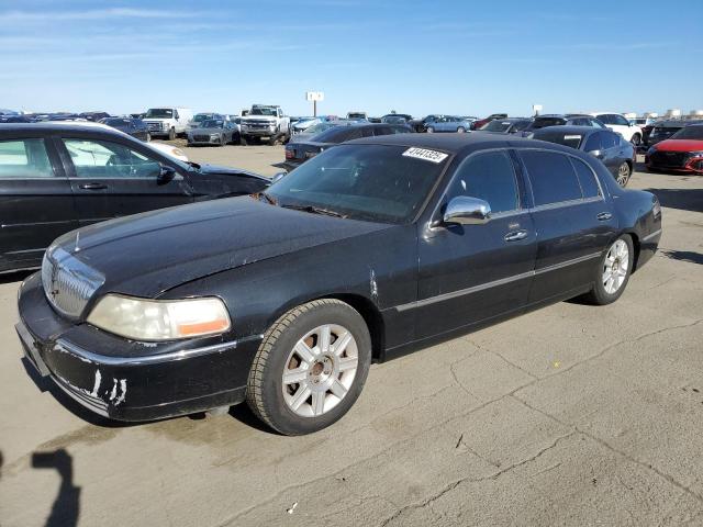 2LNBL8EV1BX757170 - 2011 LINCOLN TOWN CAR EXECUTIVE L BLACK photo 1