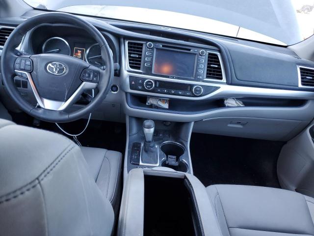 5TDJKRFH0FS160160 - 2015 TOYOTA HIGHLANDER XLE SILVER photo 8