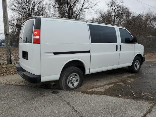 1GCWGAFP9K1330507 - 2019 CHEVROLET EXPRESS G2 WHITE photo 3