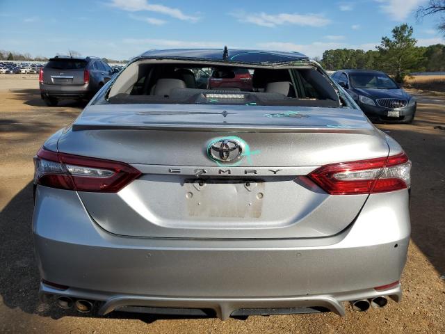 4T1B61HK3KU726686 - 2019 TOYOTA CAMRY XSE SILVER photo 6