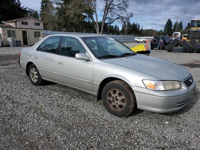 4T1BG22K8YU622800 - 2000 TOYOTA CAMRY CE SILVER photo 4