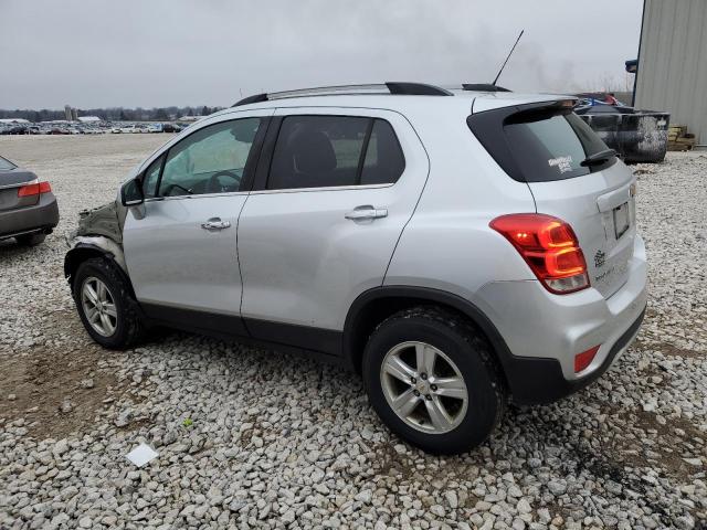 KL7CJPSB4HB240876 - 2017 CHEVROLET TRAX 1LT SILVER photo 2