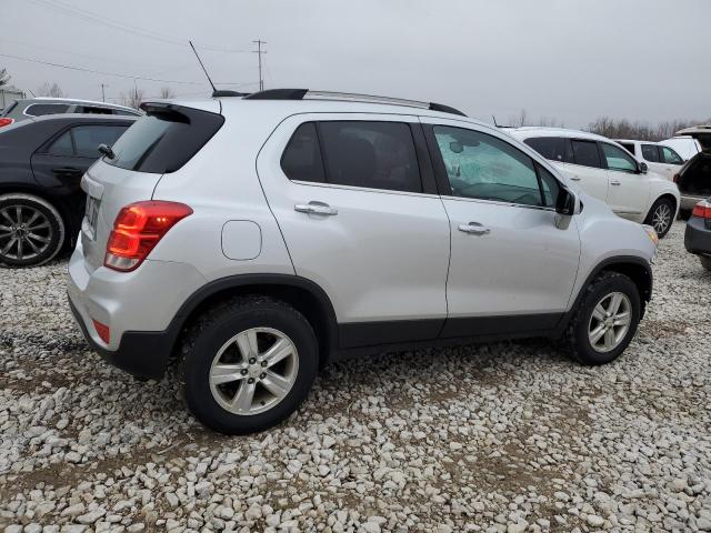 KL7CJPSB4HB240876 - 2017 CHEVROLET TRAX 1LT SILVER photo 3