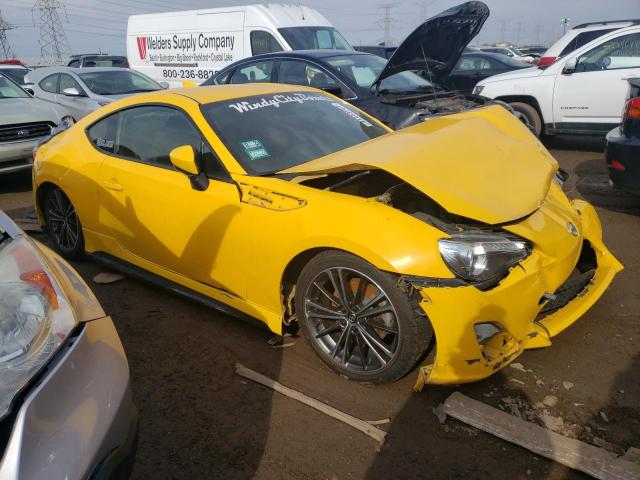 JF1ZNAA13F9707075 - 2015 TOYOTA SCION FR-S ყვითელი ფოტო 4