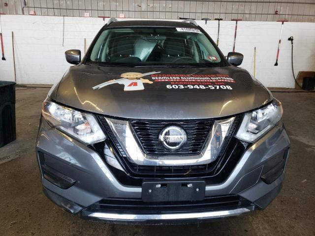 5N1AT2MV1JC776517 - 2018 NISSAN ROGUE S GRAY photo 5