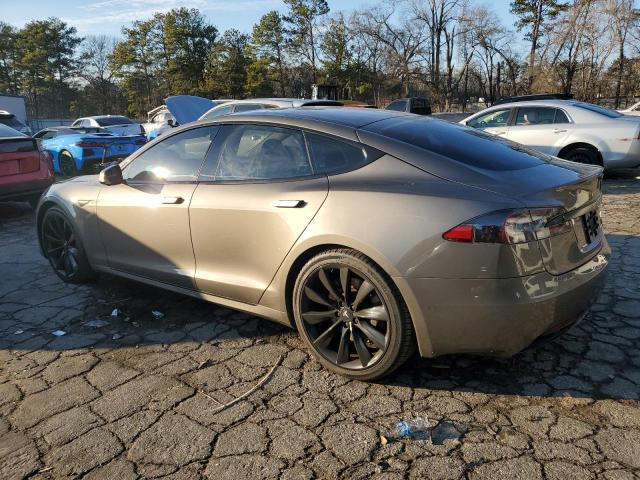 5YJSA1E16GF161946 - 2016 TESLA MODEL S GRAY photo 2