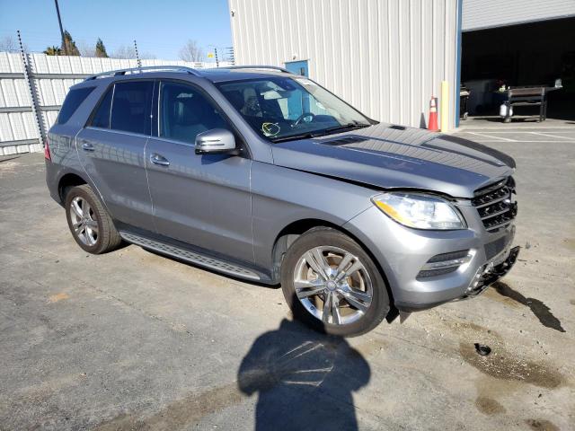 4JGDA2EB9EA313372 - 2014 MERCEDES-BENZ ML 350 BLUETEC GRAY photo 4