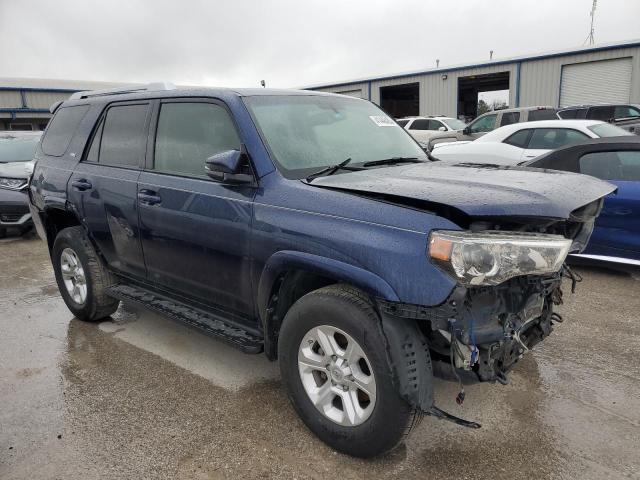 JTEZU5JR2J5189921 - 2018 TOYOTA 4RUNNER SR5 BLUE photo 4