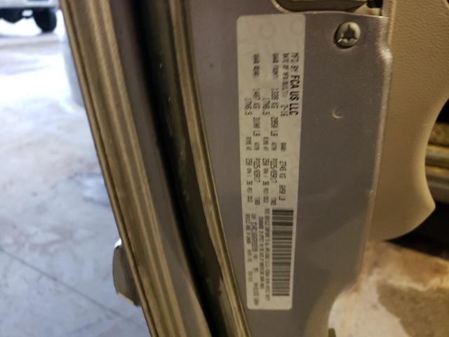 2C4RC1BG0GR292599 - 2016 CHRYSLER TOWN & COU TOURING Boz foto 13