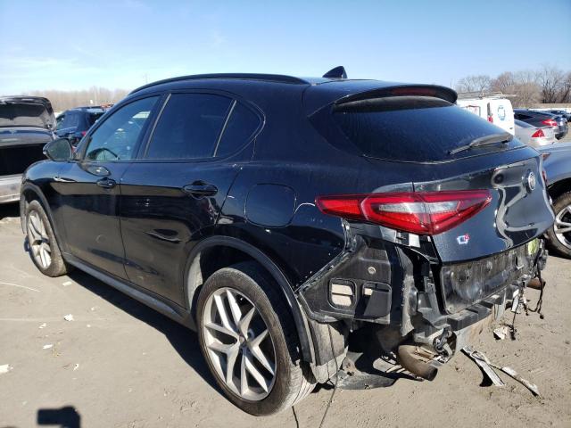 ZASFAKNN1J7B64896 - 2018 ALFA ROMEO STELVIO TI SPORT BLACK photo 2